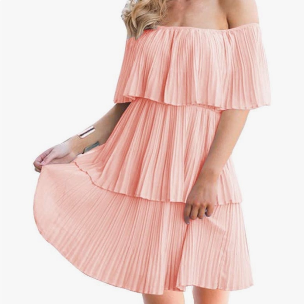 Blush three tiered Lulus dress, size M